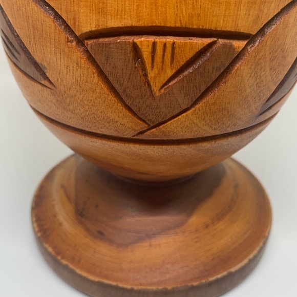 Vintage Hand Carved Wood Footed Mortar and Pestle Set! - Picture 10 of 11